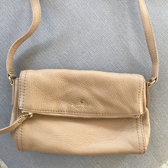 kate spade Handbags - Kate Spade Pebble Leather Foldover Crossbody